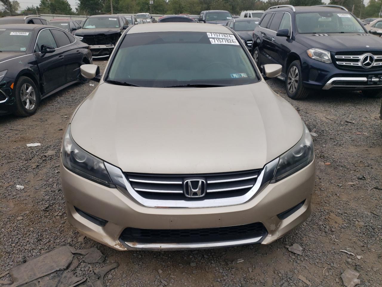 2013 Honda Accord - Image 5