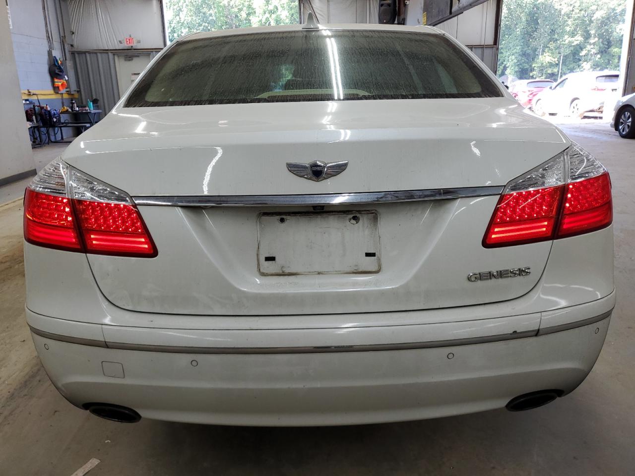 KMHGC46E19U033378 2009 Hyundai Genesis 3.8L