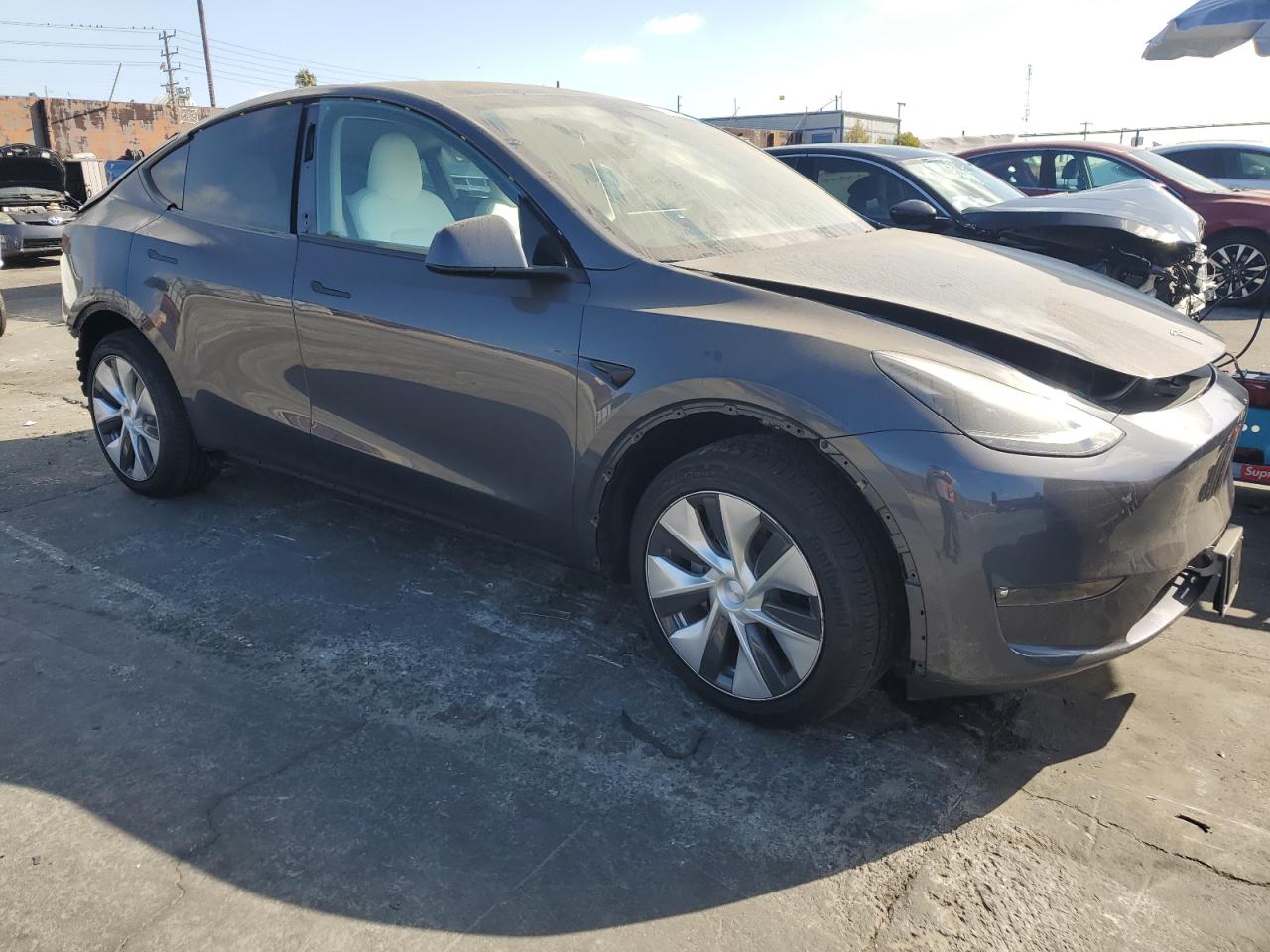 VIN 7SAYGDED4PF967002 2023 TESLA MODEL Y no.4