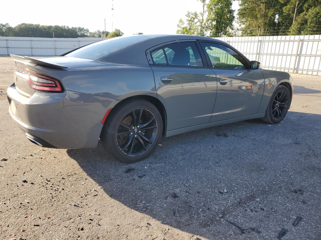 2018 Dodge Charger - Image 3