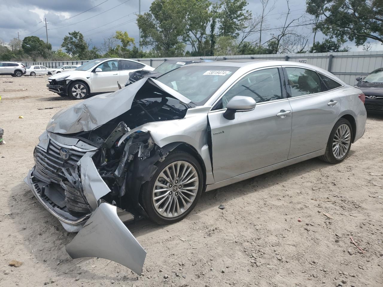 2021 TOYOTA AVALON