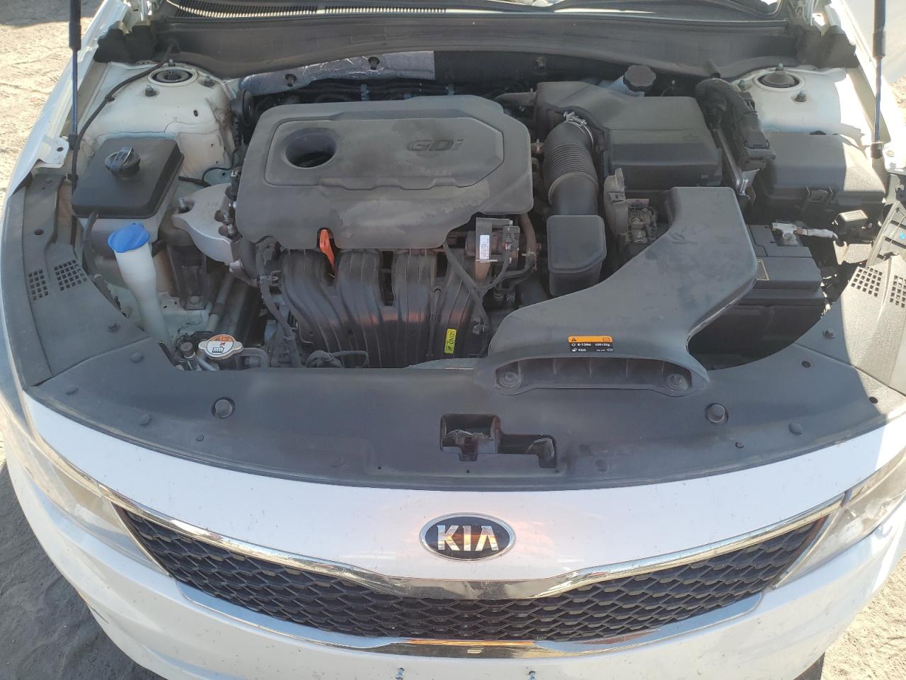 KNAGT4L3XG5074846 2016 Kia Optima Lx