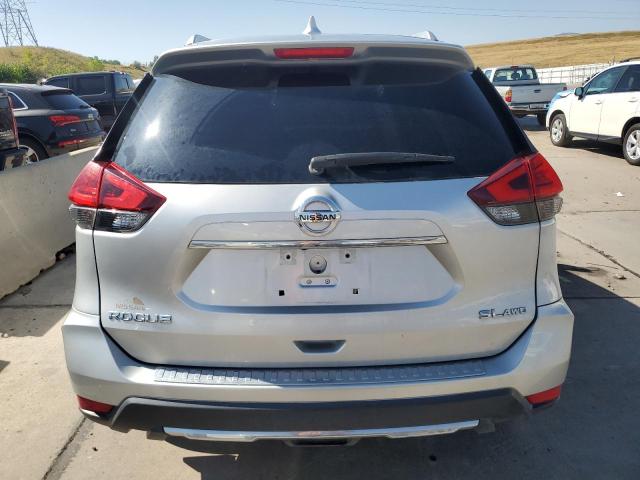  NISSAN ROGUE 2017 Silver