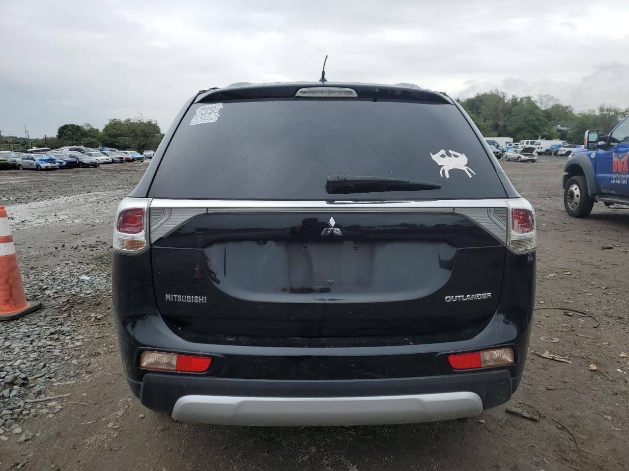 JA4AD3A33FZ005615 2015 Mitsubishi Outlander Se