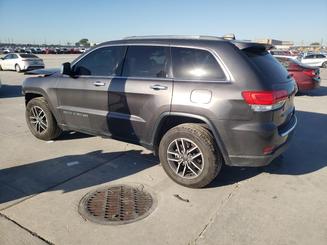 1C4RJEBG4KC763023 2019 JEEP GRAND CHEROKEE - Image 2