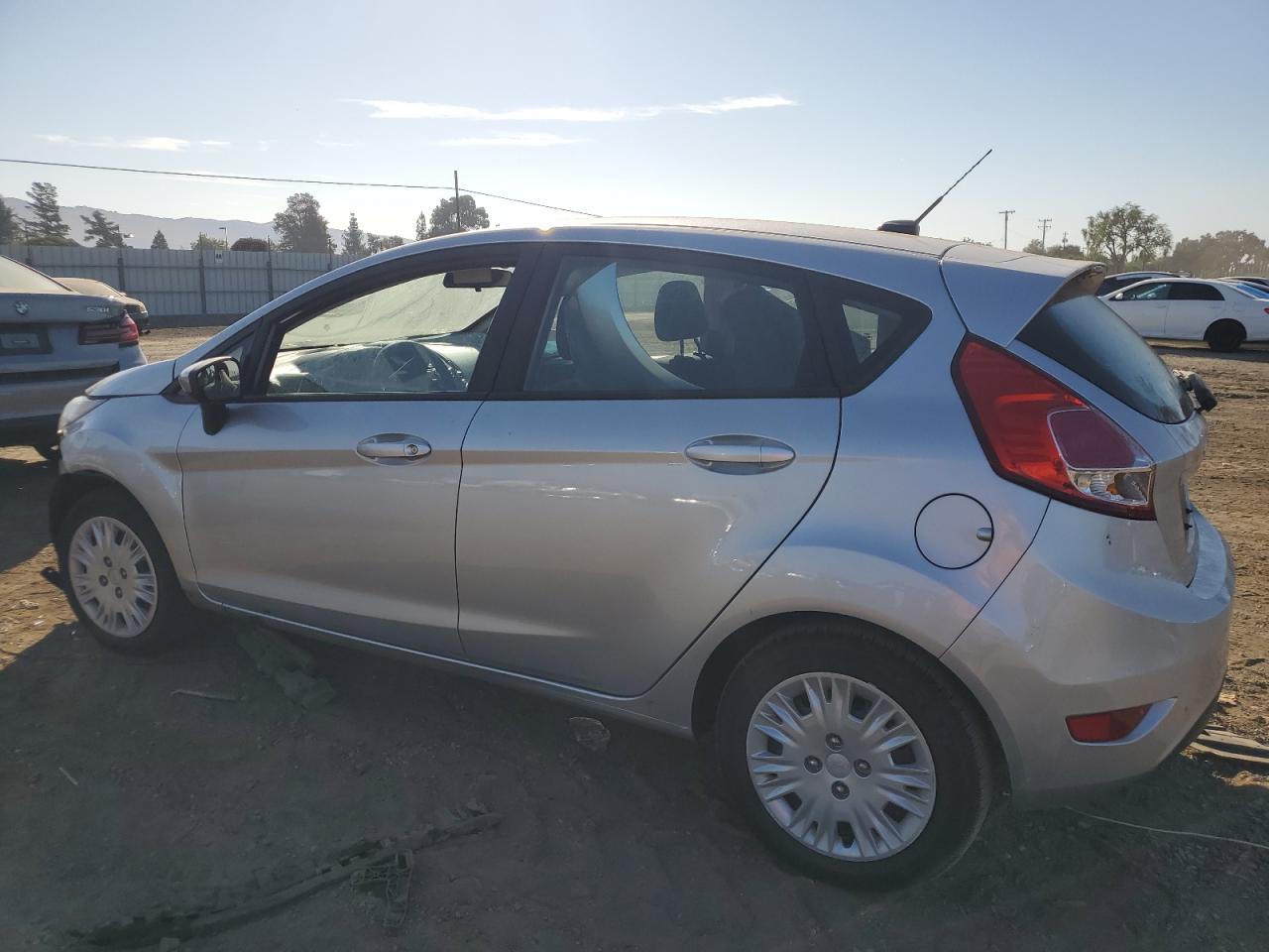 2018 Ford Fiesta S VIN: 3FADP4TJ2JM141178 Lot: 71727184