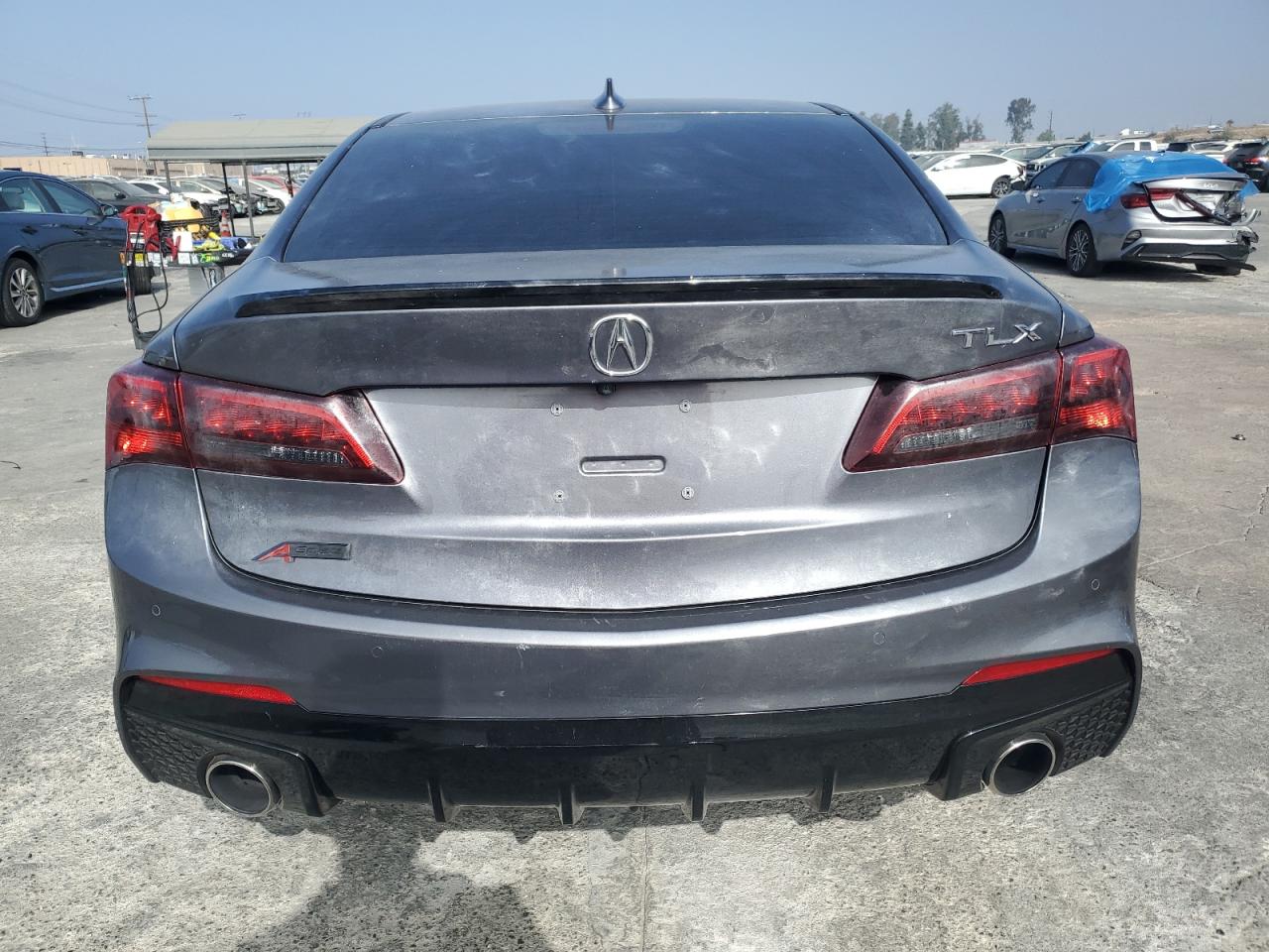 19UUB2F62JA013252 2018 Acura Tlx Tech+A