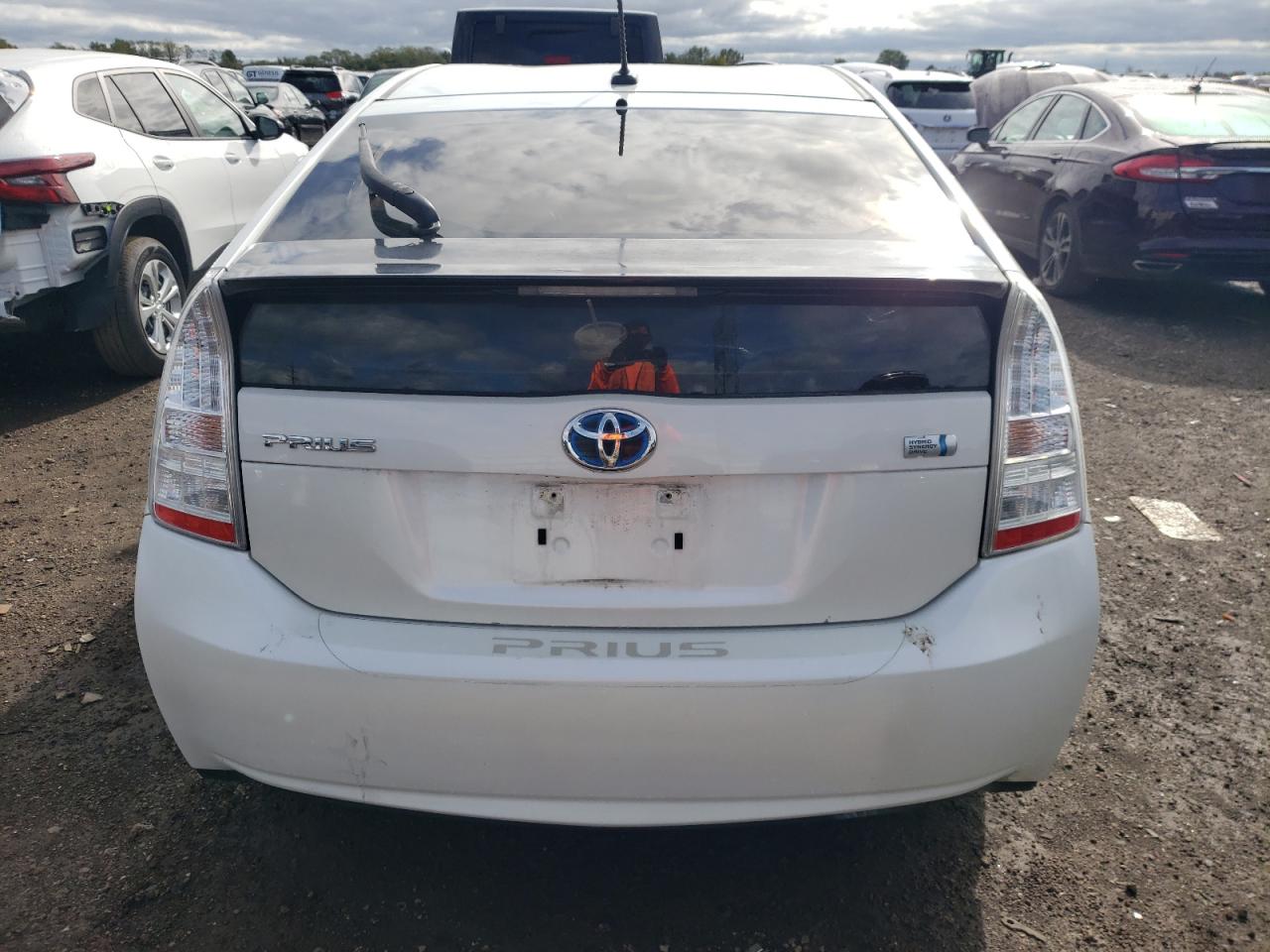 JTDKN3DUXA1301654 2010 Toyota Prius