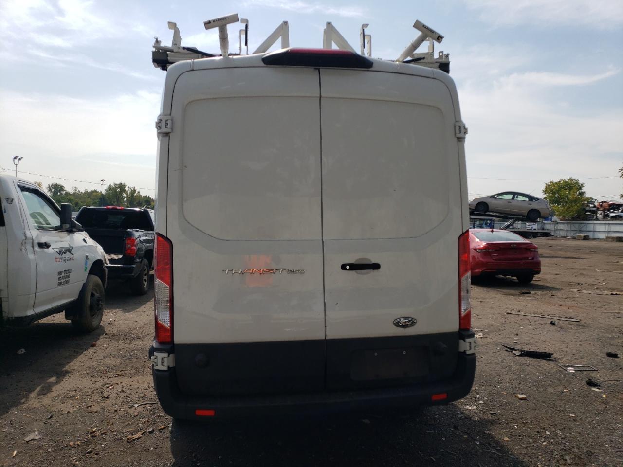 1FTBR1C89LKB65351 2020 Ford Transit T-250