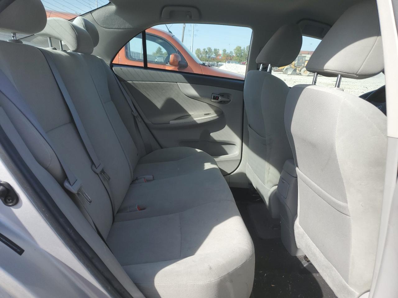 1NXBU4EE4AZ337107 2010 Toyota Corolla Base