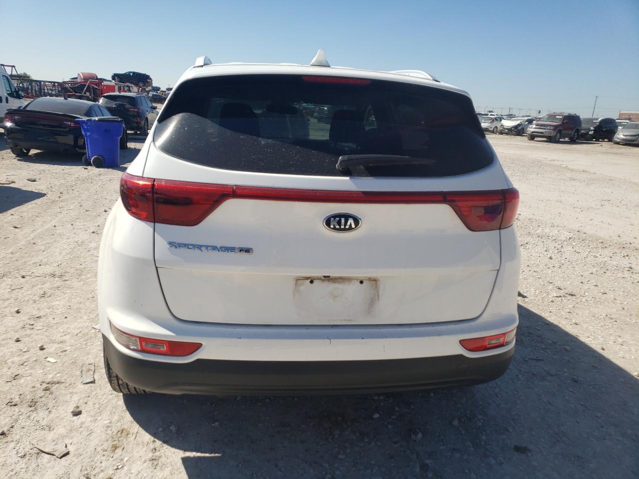 KNDPM3AC6H7239665 2017 Kia Sportage Lx