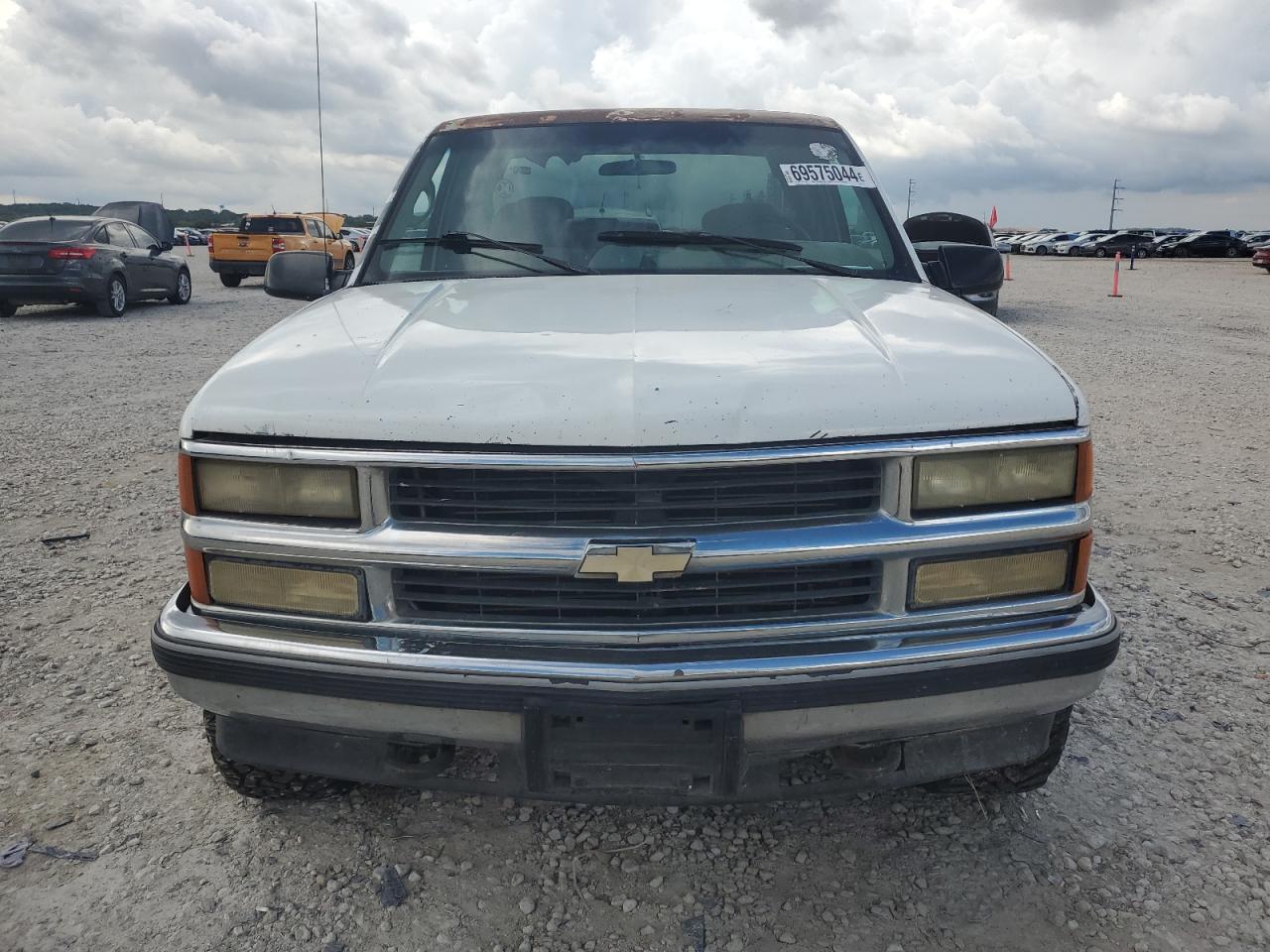 1995 Chevrolet GMT-400 - Image 5