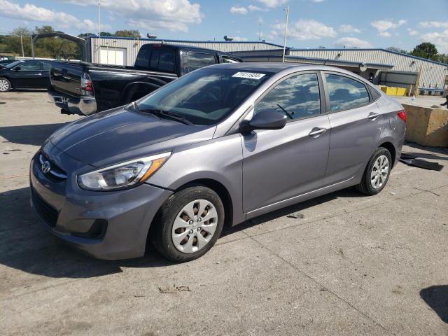 Sedans HYUNDAI ACCENT 2016 Szary