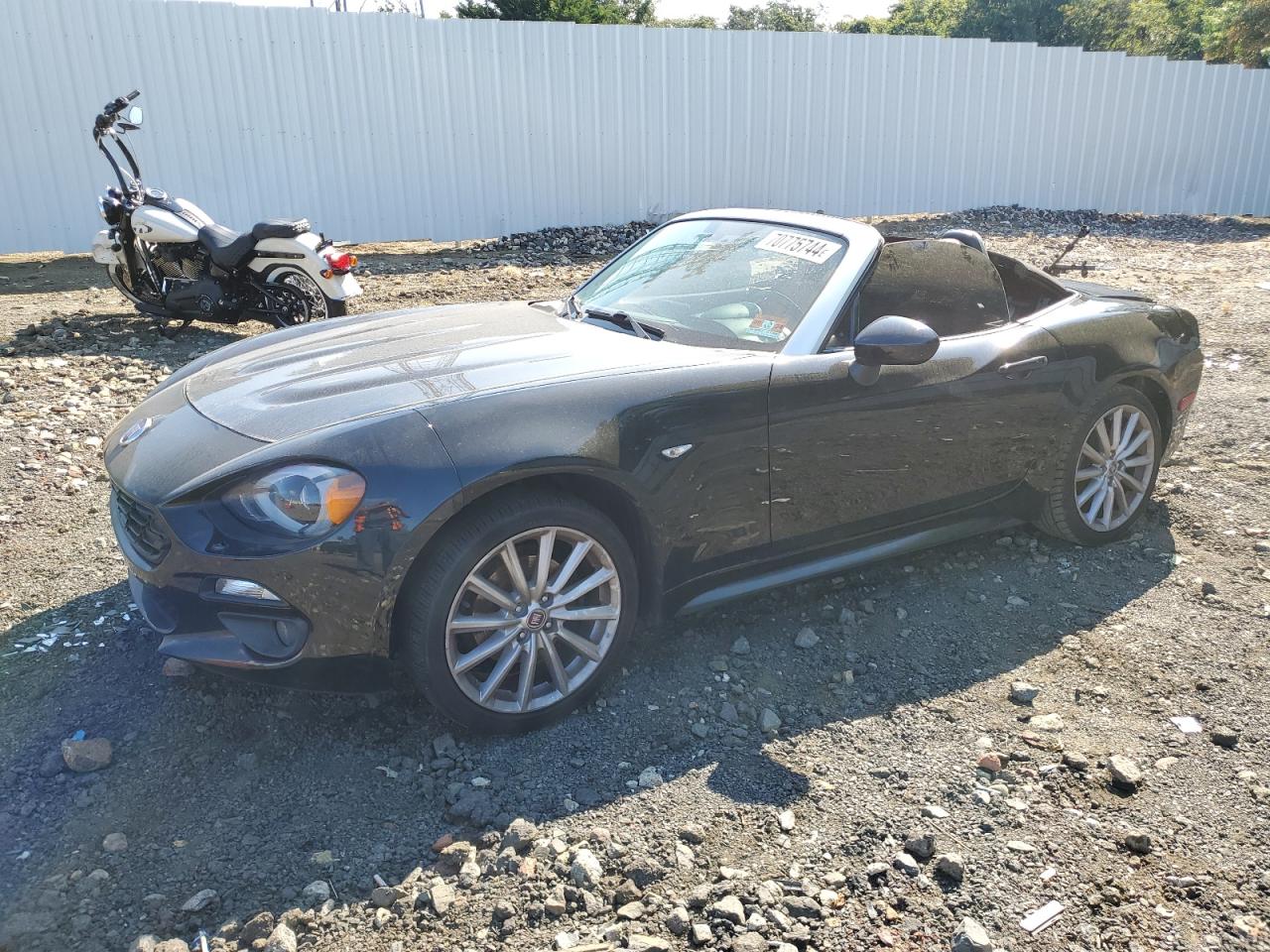 2017 Fiat 124 Spider Classica VIN: JC1NFAEK4H0105458 Lot: 70775744