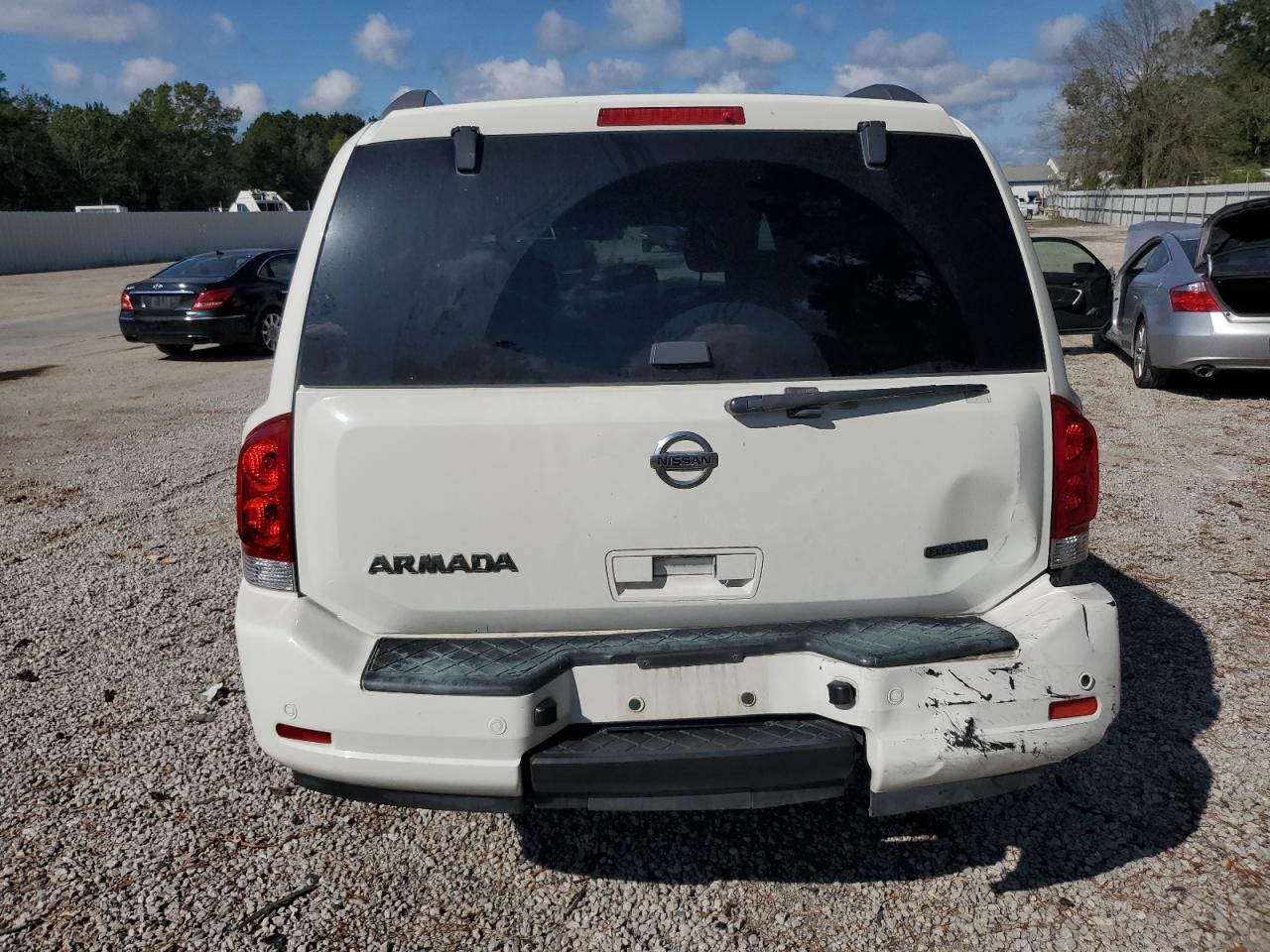 5N1BA0ND8BN621179 2011 Nissan Armada Sv