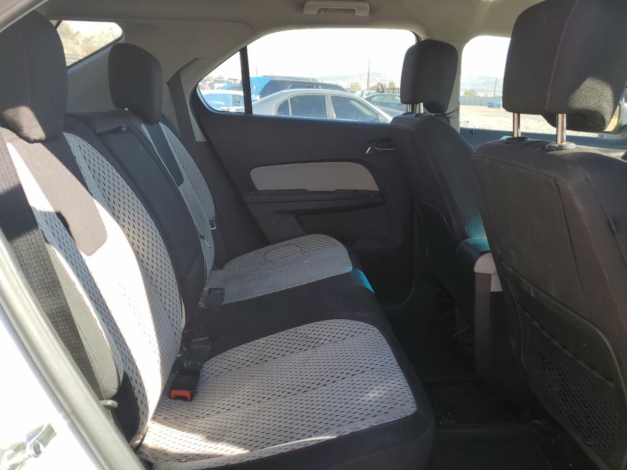 2015 Chevrolet Equinox - Image 11