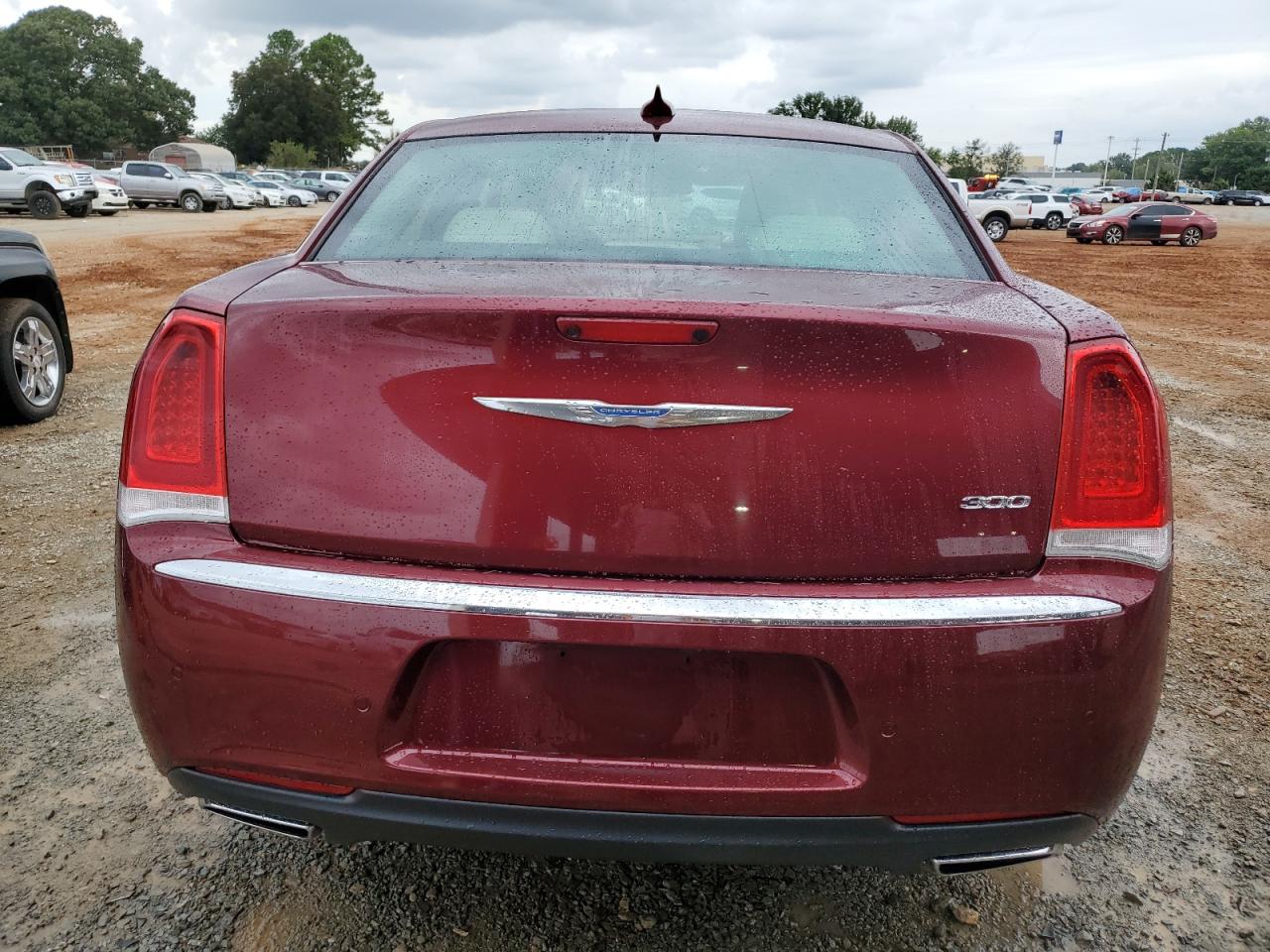 2C3CCAEG9JH168592 2018 Chrysler 300 Limited