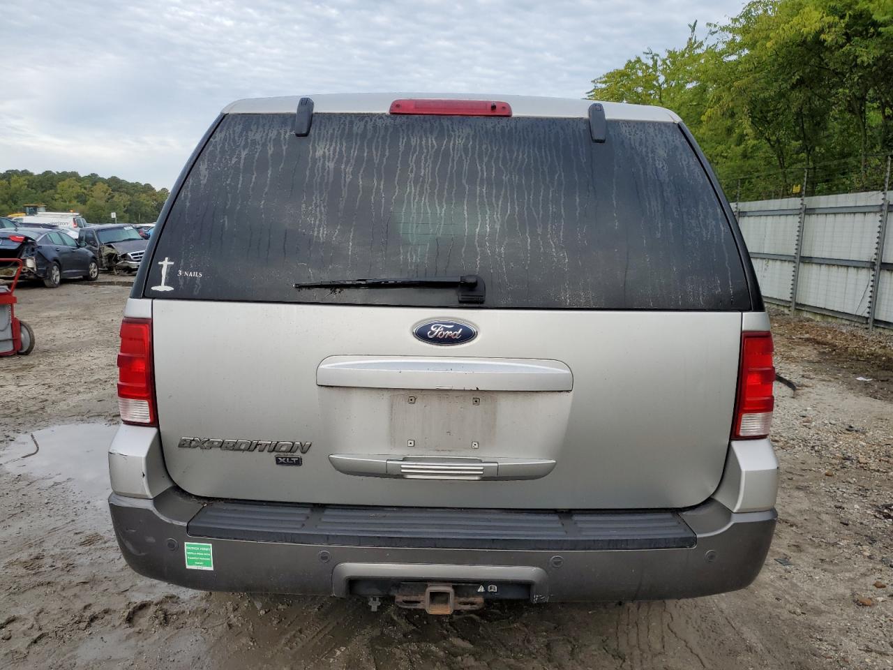 2004 Ford Expedition Xlt VIN: 1FMPU16W54LA19132 Lot: 72841854