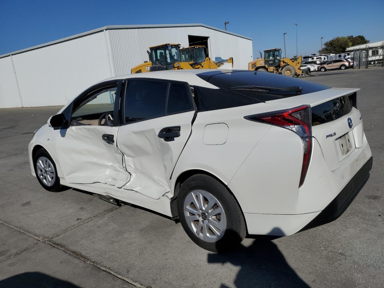 VIN JTDKBRFU8H3033114 2017 TOYOTA PRIUS no.2