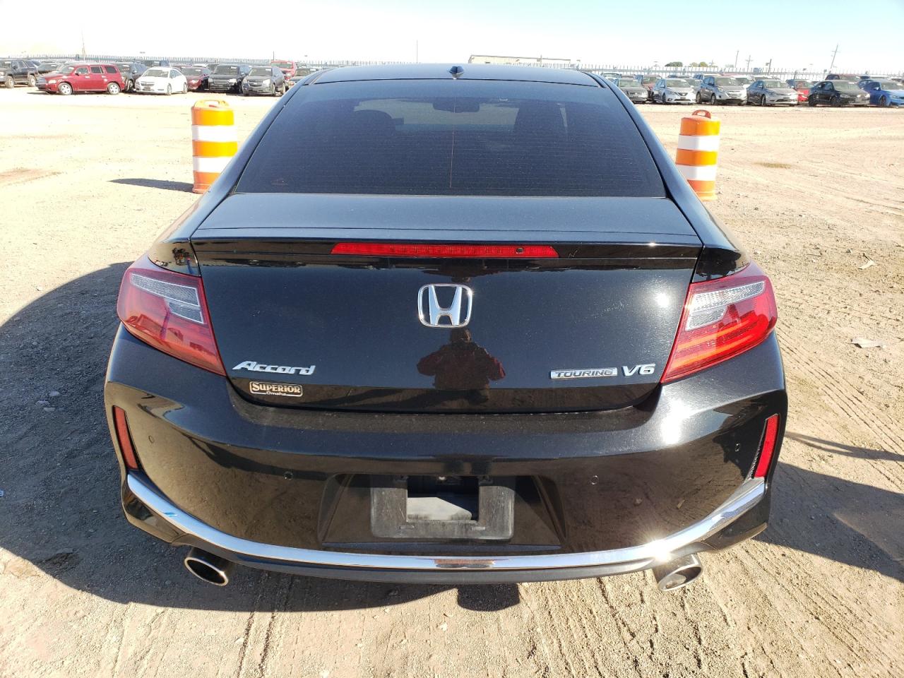 1HGCT2B06GA004556 2016 Honda Accord Touring