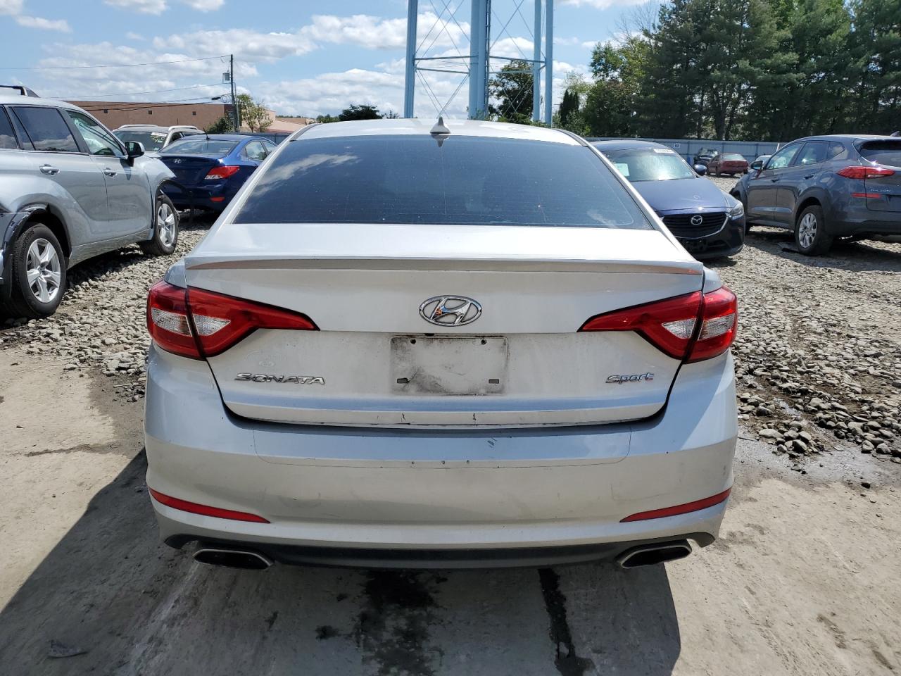 2015 Hyundai Sonata Sport VIN: 5NPE34AF4FH182692 Lot: 68069654