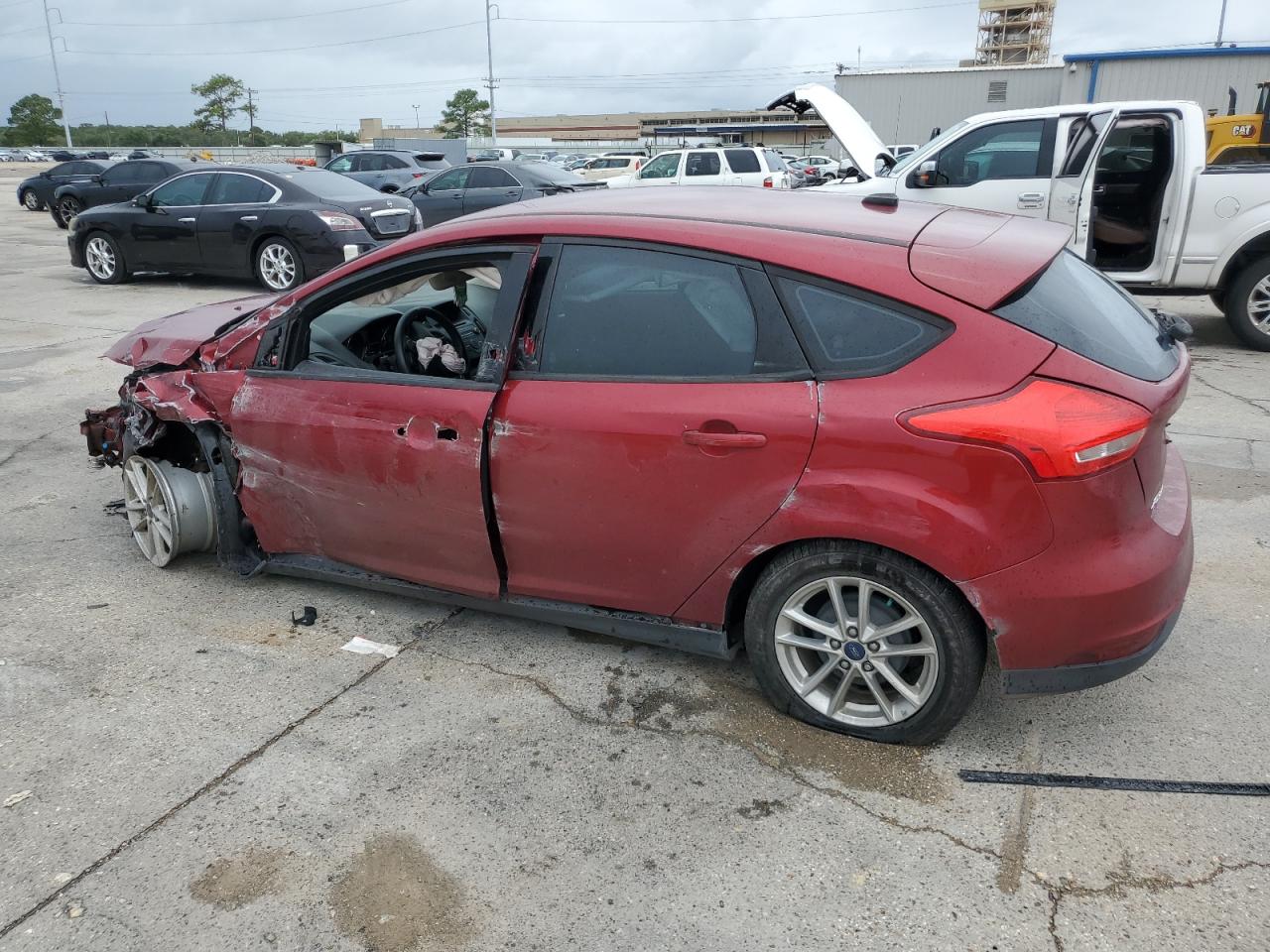 1FADP3K28GL402053 2016 FORD FOCUS - Image 2