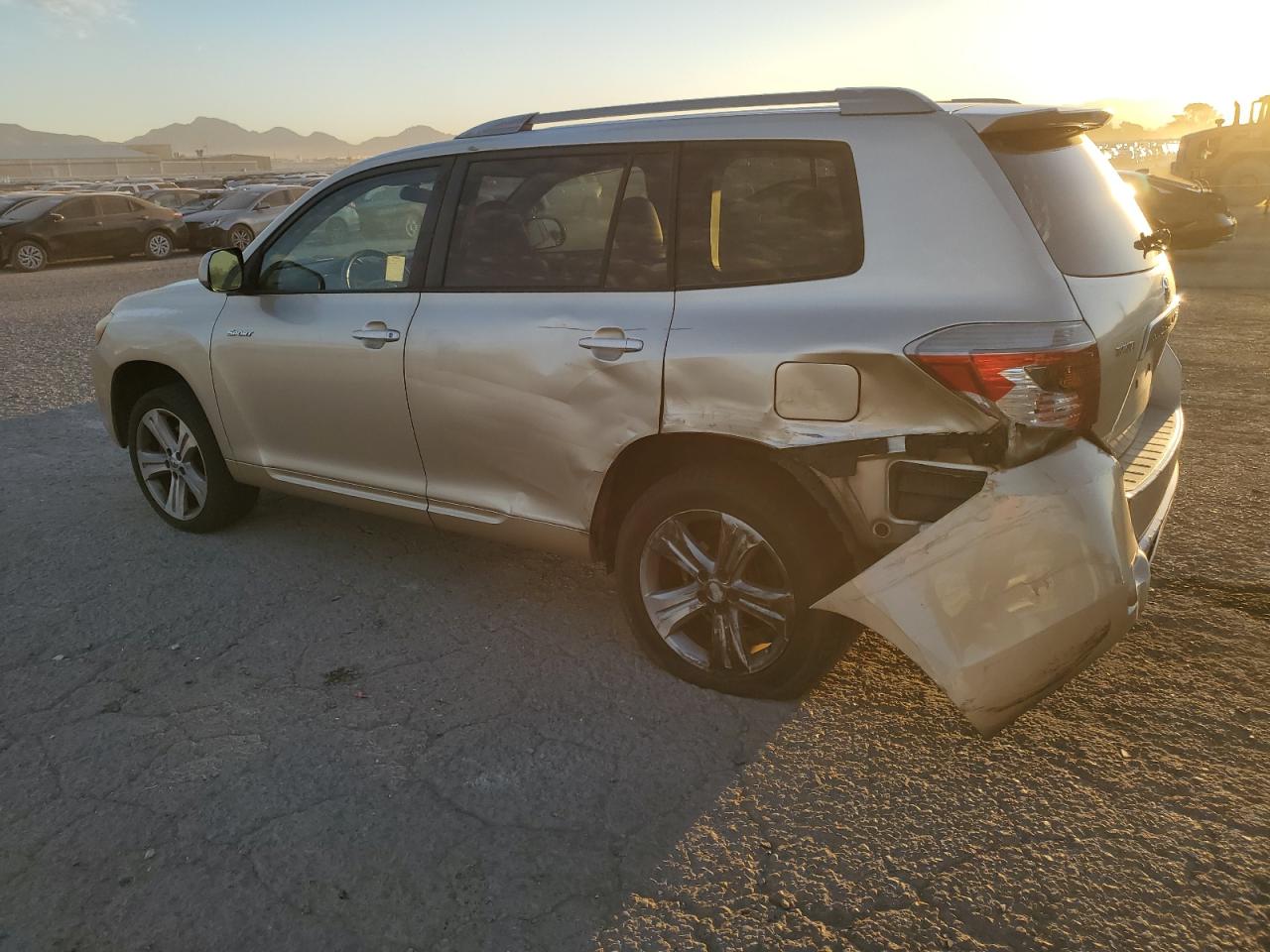 2008 Toyota Highlander - Image 2