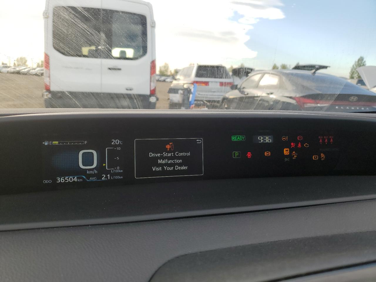 2022 Toyota Prius - Image 9