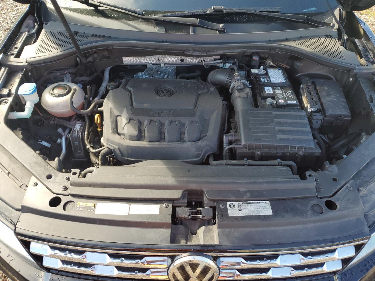 3VV2B7AX3JM062533 2018 Volkswagen Tiguan Se