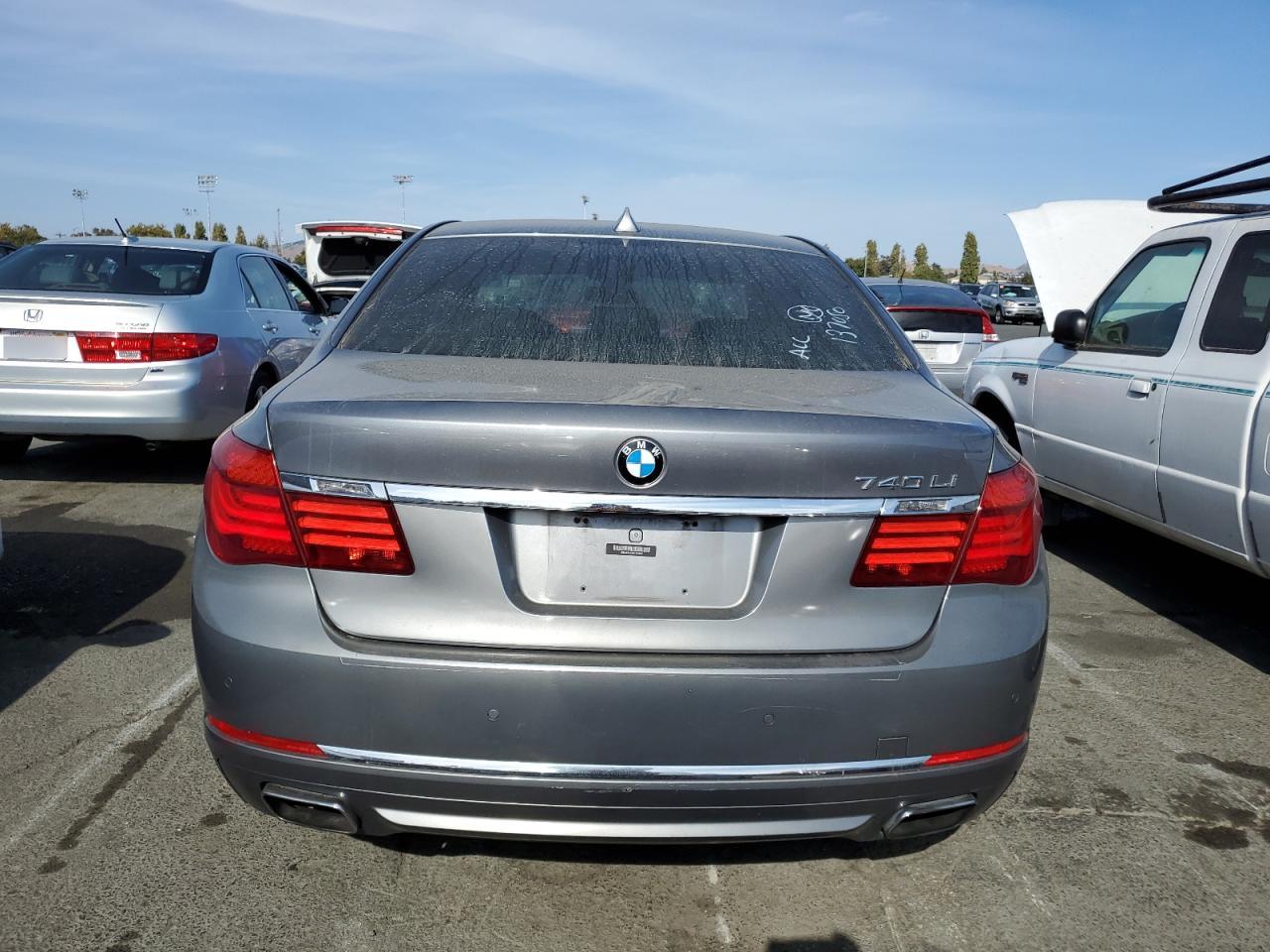 2013 BMW 740 Li VIN: WBAYE4C59DD137050 Lot: 71686644