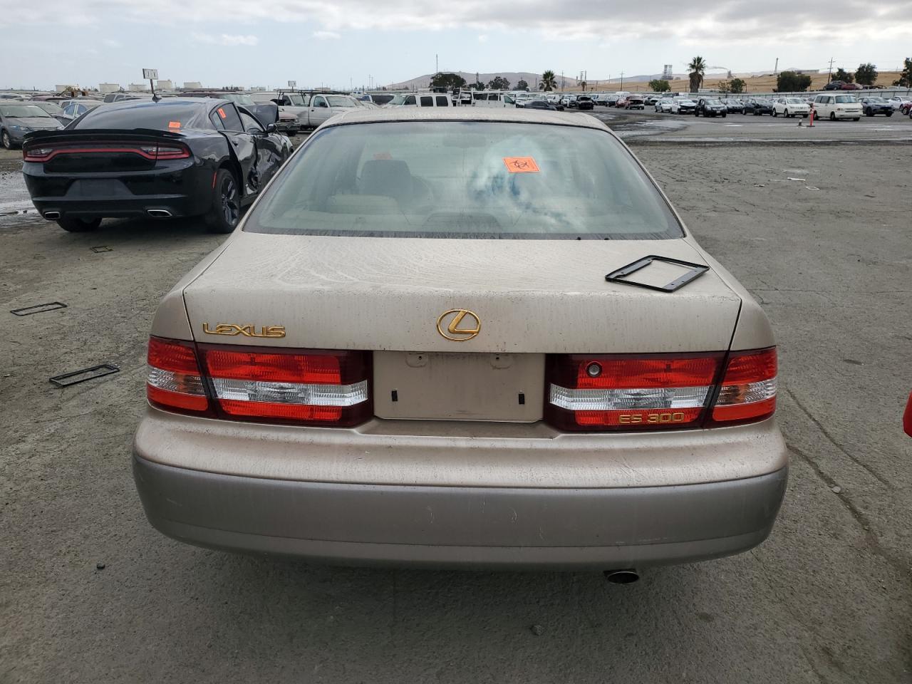 2000 Lexus Es 300 VIN: JT8BF28GXY5089206 Lot: 72014004