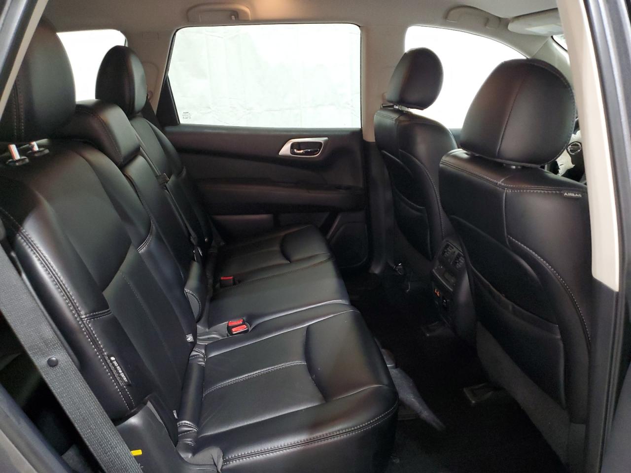 2019 Nissan Pathfinder S VIN: 5N1DR2MM8KC611195 Lot: 72372394