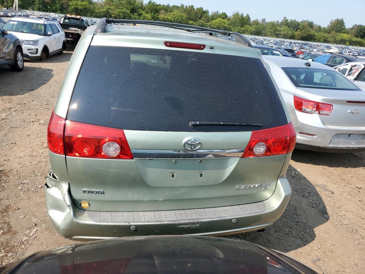 2010 Toyota Sienna Xle VIN: 5TDDK4CC9AS028712 Lot: 70149144