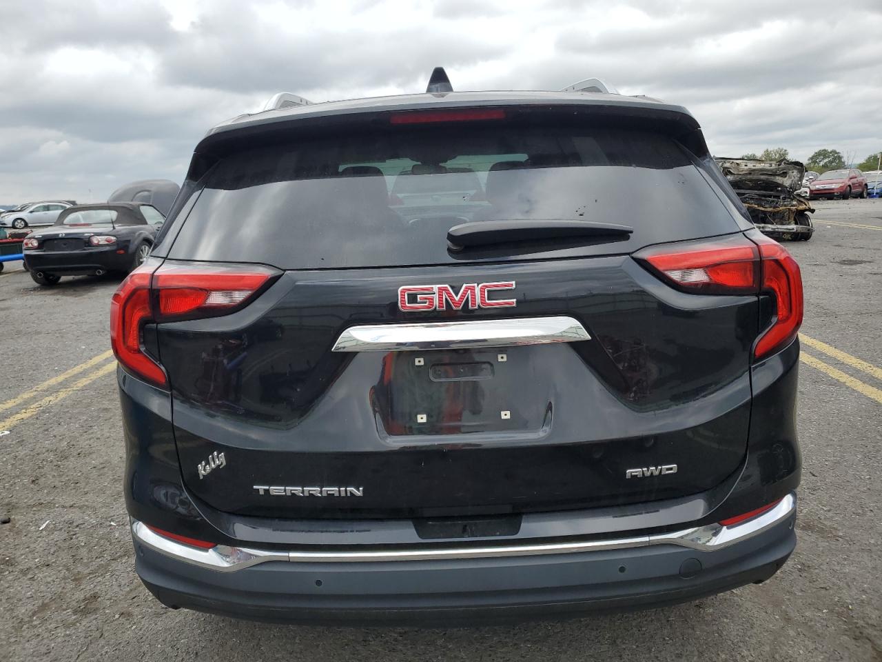 3GKALVEV5JL268810 2018 GMC Terrain Slt