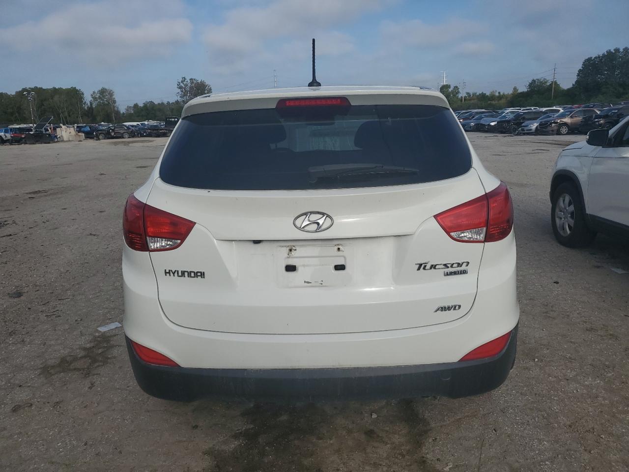 KM8JUCAC9DU609911 2013 Hyundai Tucson Gls