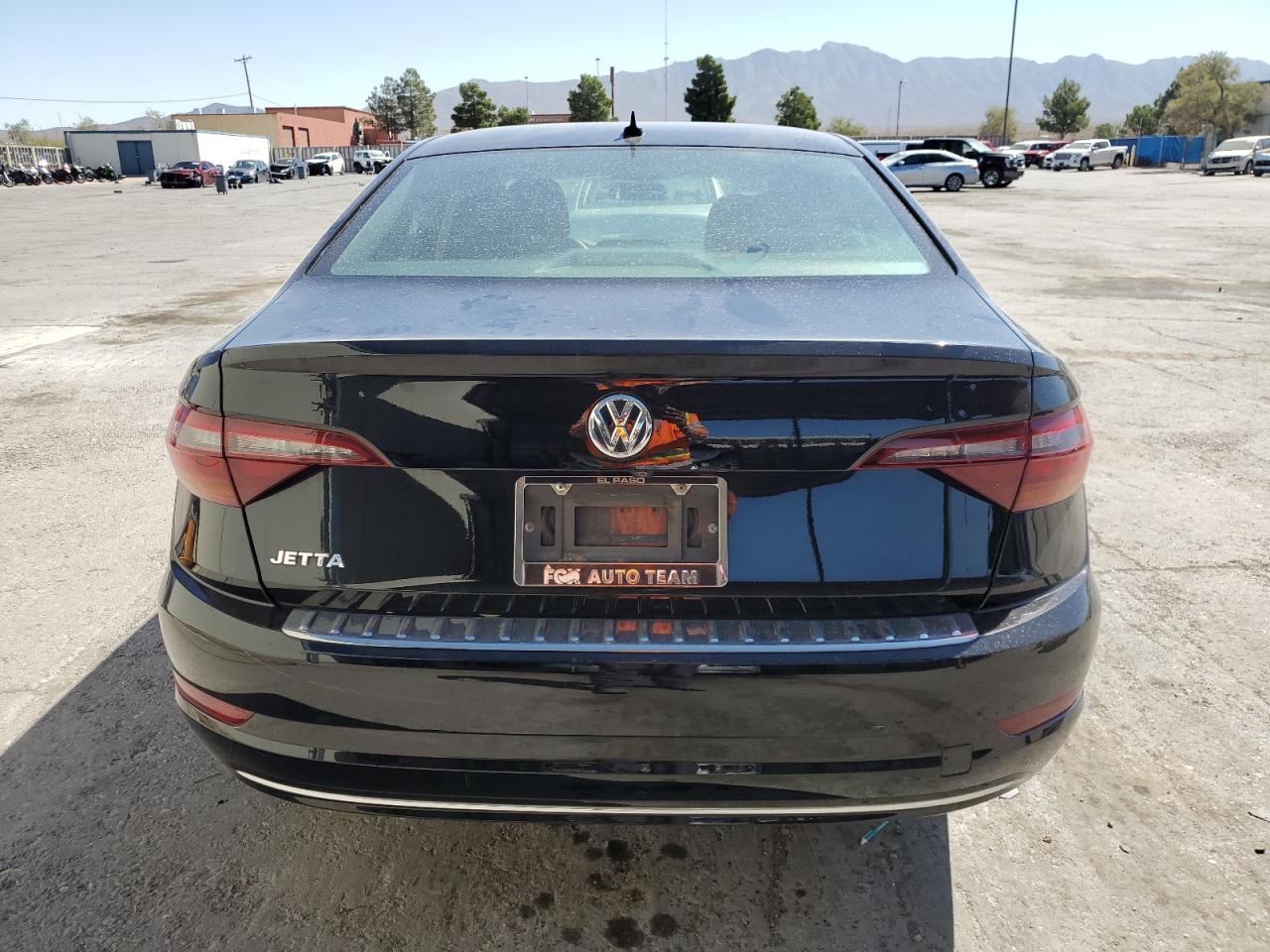 3VWCB7BUXKM214006 2019 Volkswagen Jetta S