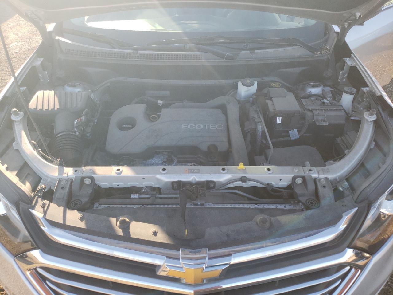 3GNAXMEV1JS557318 2018 Chevrolet Equinox Premier