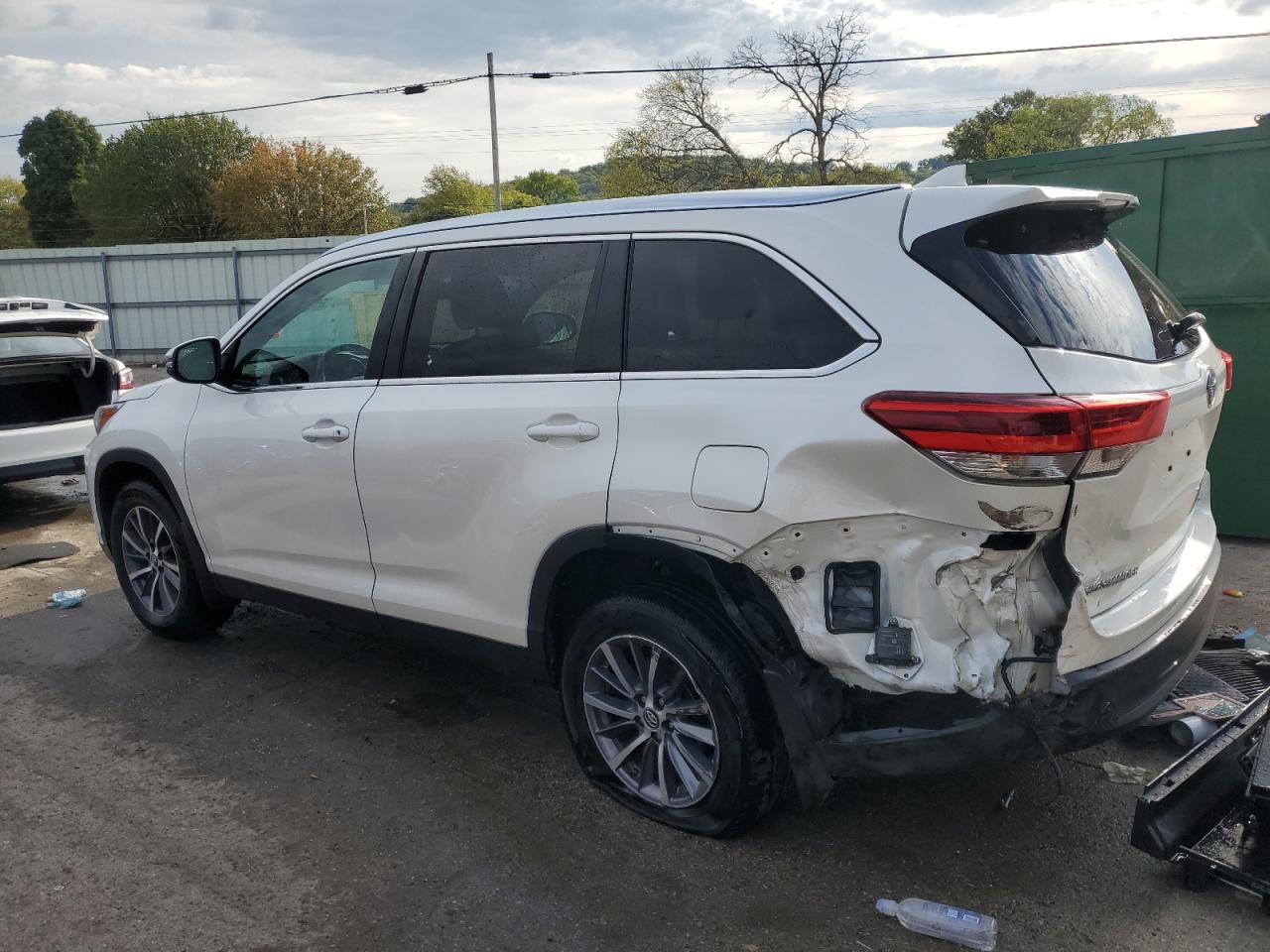 2019 Toyota Highlander Se VIN: 5TDJZRFH4KS609197 Lot: 69836754