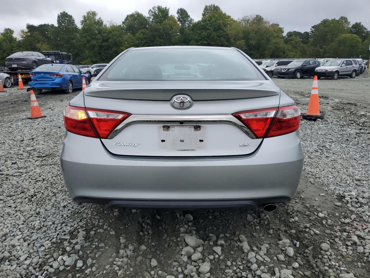 4T1BF1FK8GU260487 2016 Toyota Camry Le