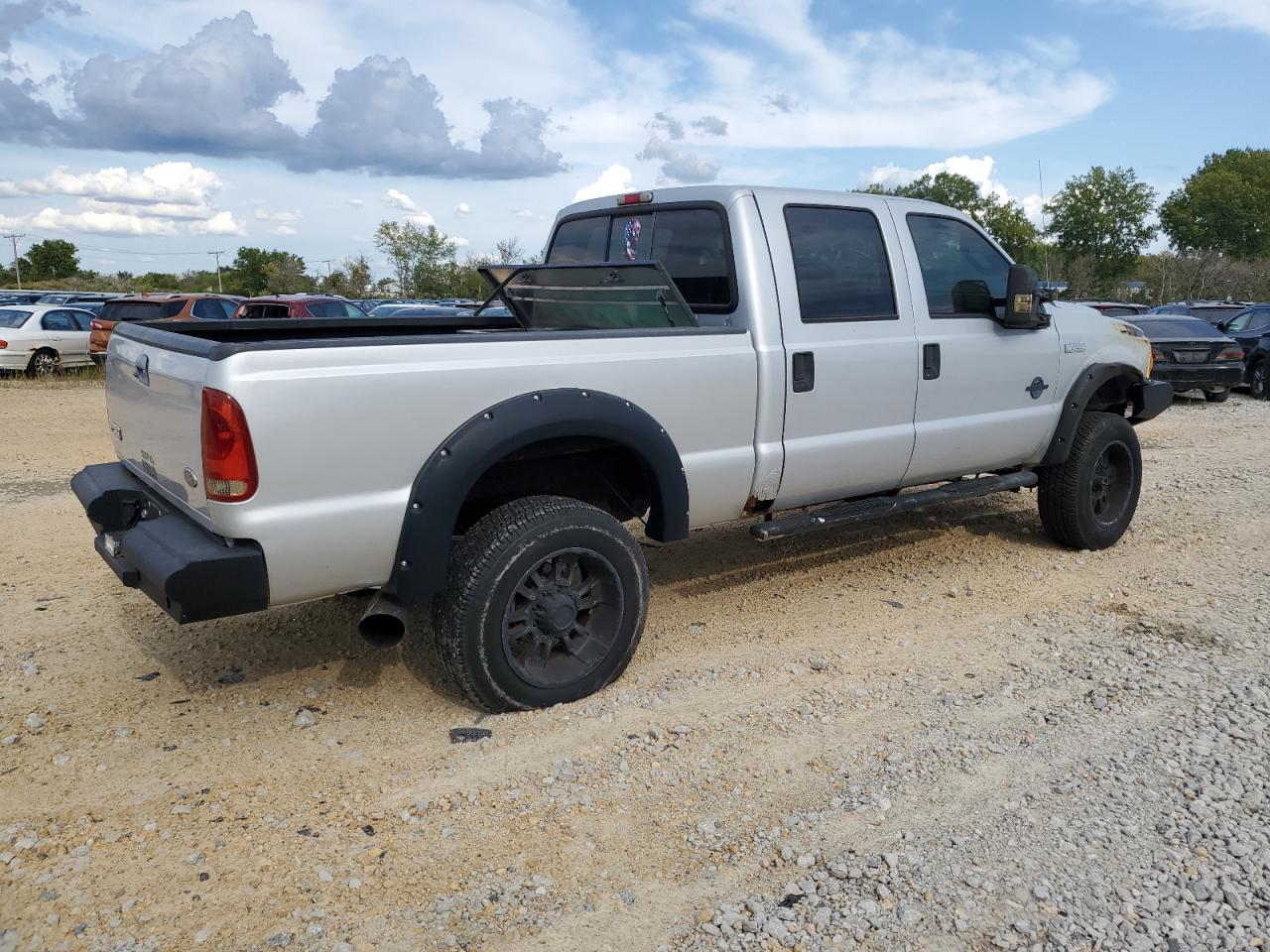 2004 Ford F250 - Image 3