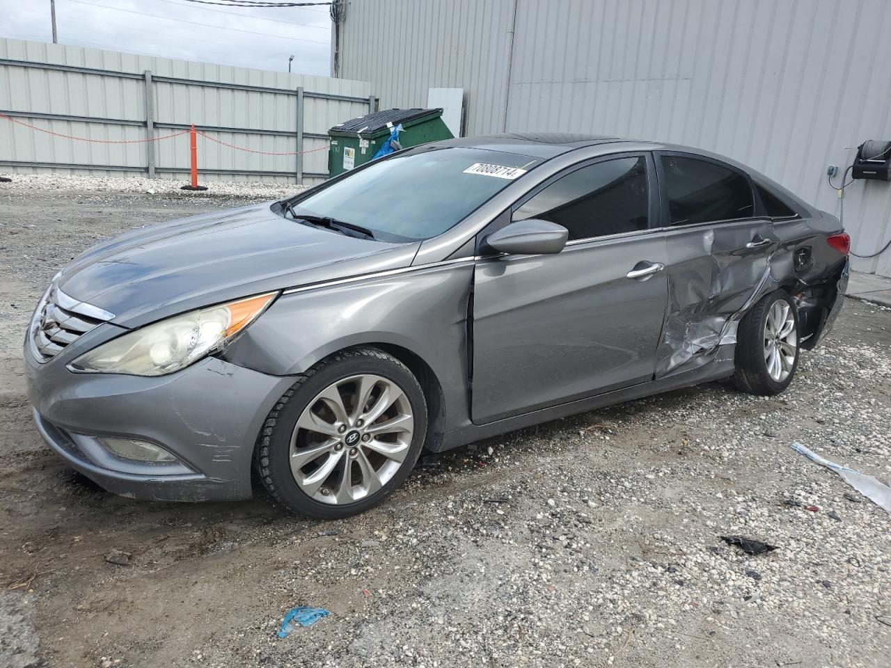 2013 Hyundai Sonata - Image 1