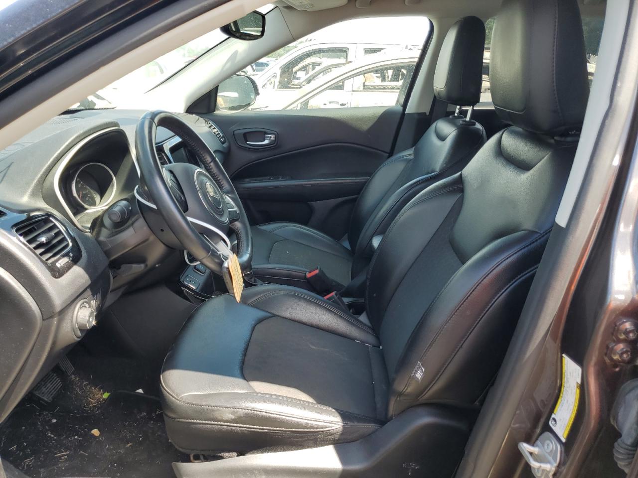 2019 Jeep Compass - Image 7
