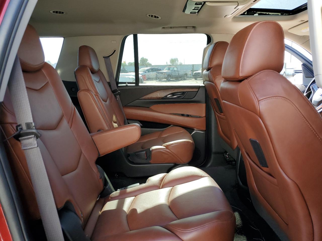 2016 Cadillac Escalade - Image 11