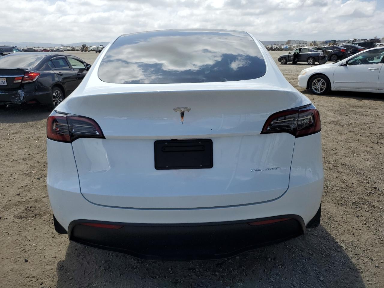 7SAYGDEEXPA174003 2023 Tesla Model Y