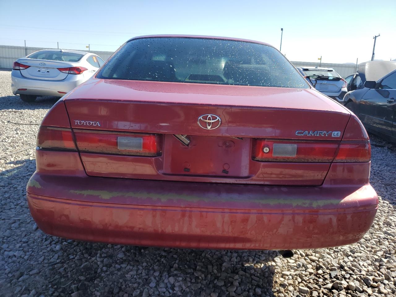 JT2BG22K7W0204715 1998 Toyota Camry Ce