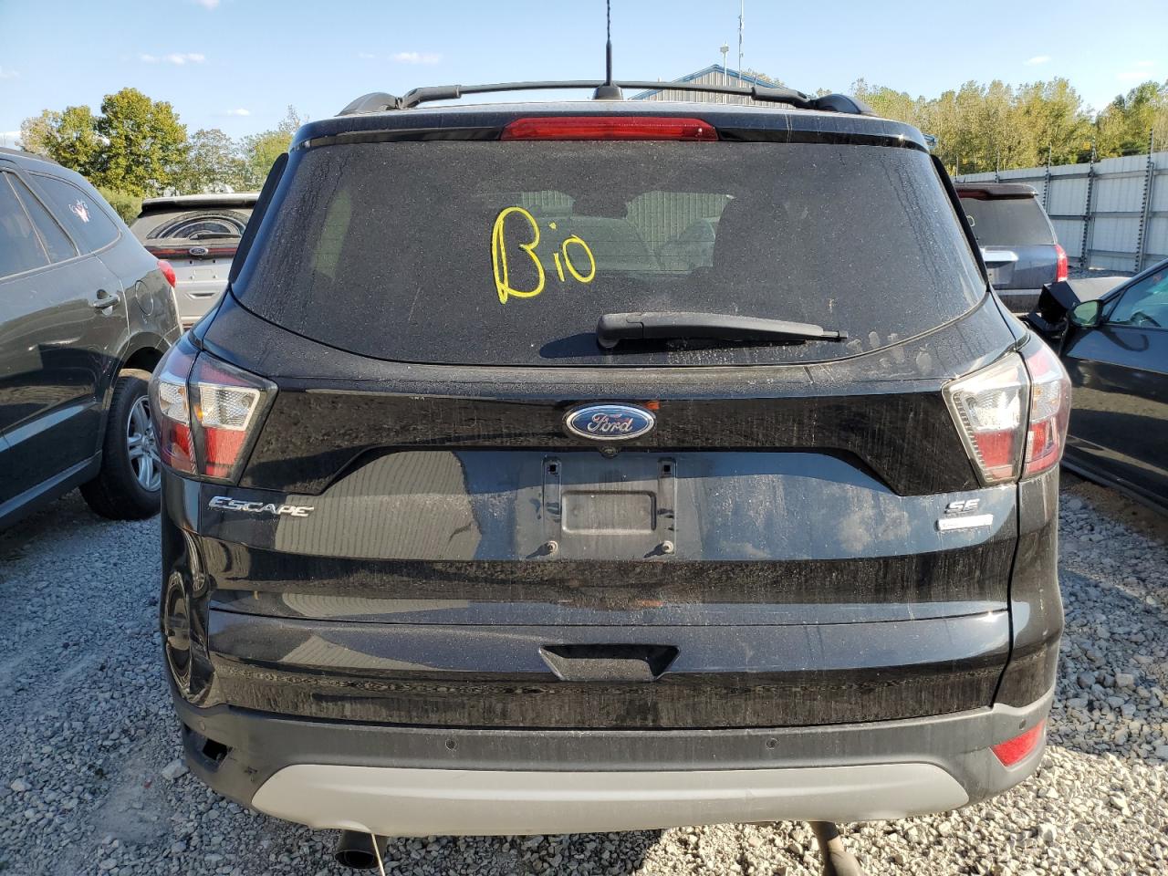 1FMCU0GD6HUA09697 2017 Ford Escape Se