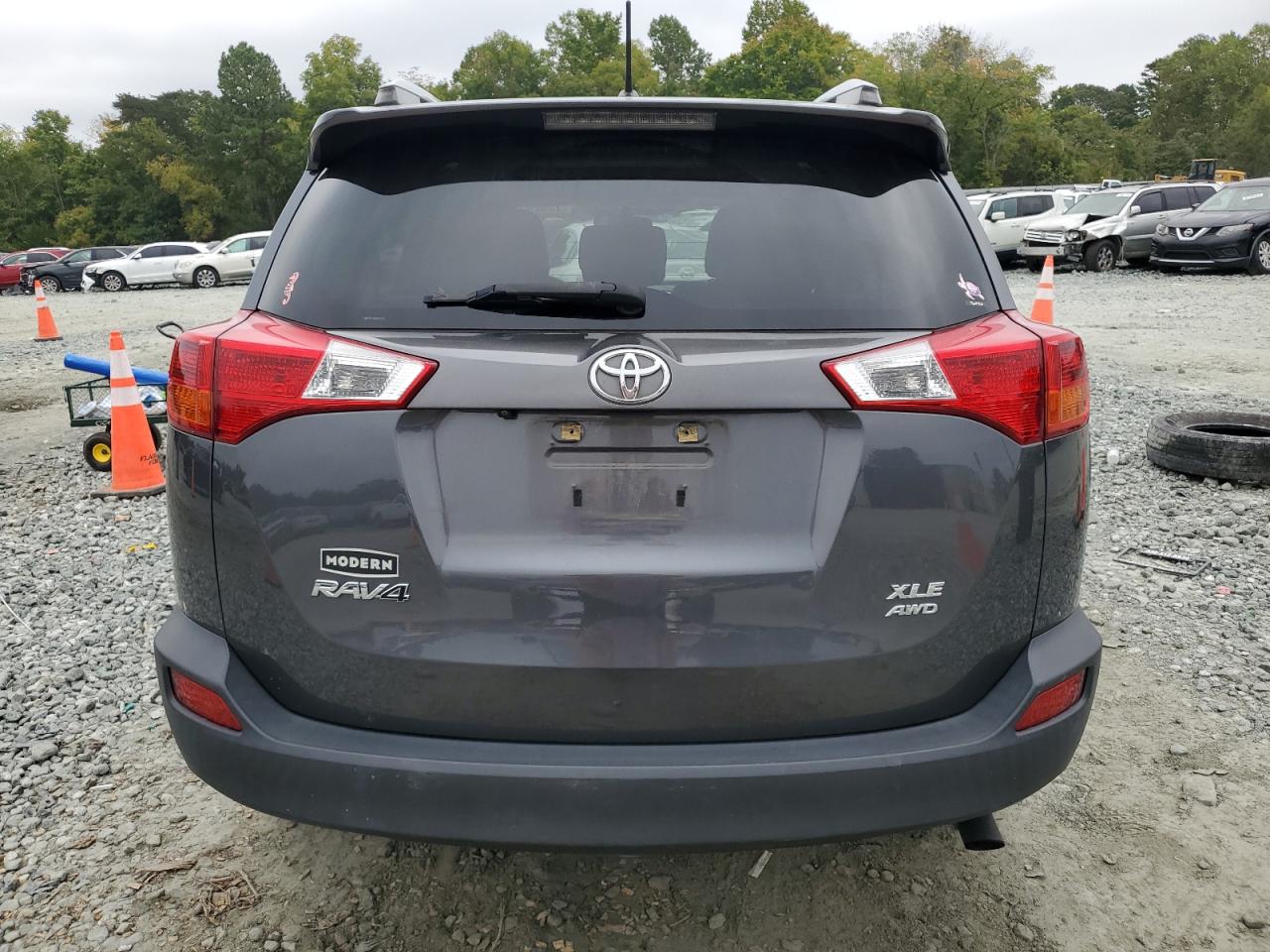 JTMRFREV4DD043723 2013 Toyota Rav4 Xle