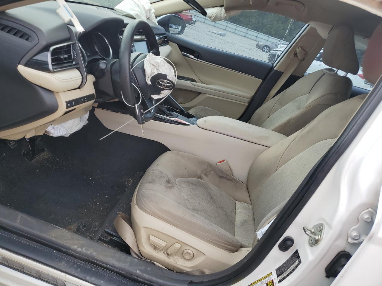 2020 Toyota Camry - Image 7