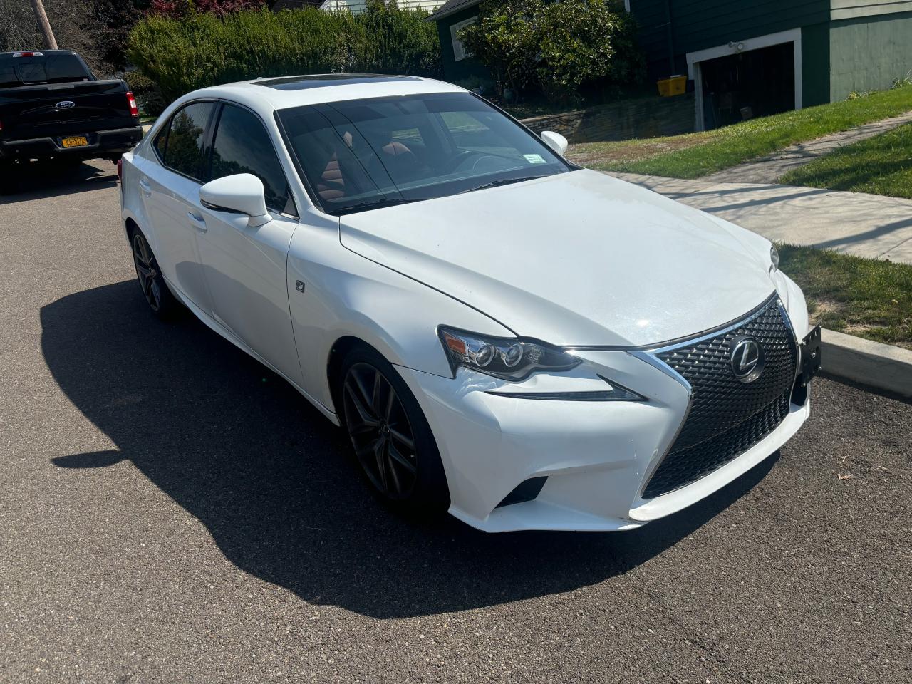 JTHCM1D29G5007401 2016 LEXUS IS - Image 1