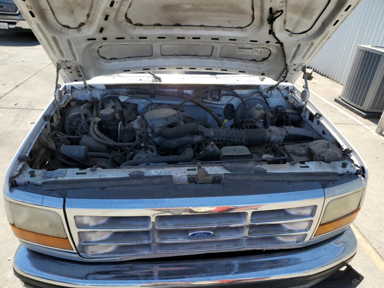 1994 Ford F150 VIN: 1FTEX15N4RKB05542 Lot: 70628294